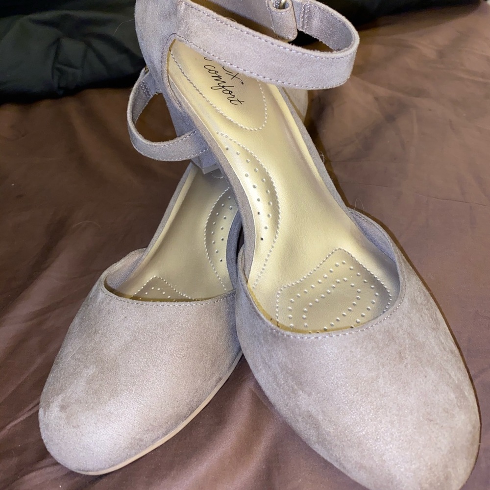 Dexflex comfort women’s dress shoes